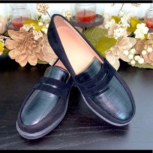 Black Loafer